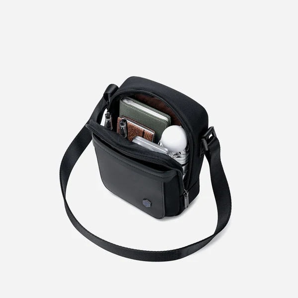 Arctic Hunter K00688 9.7-Inch Men’s Casual Shoulder Bag – Waterproof Crossbody Sling Bag – Gray